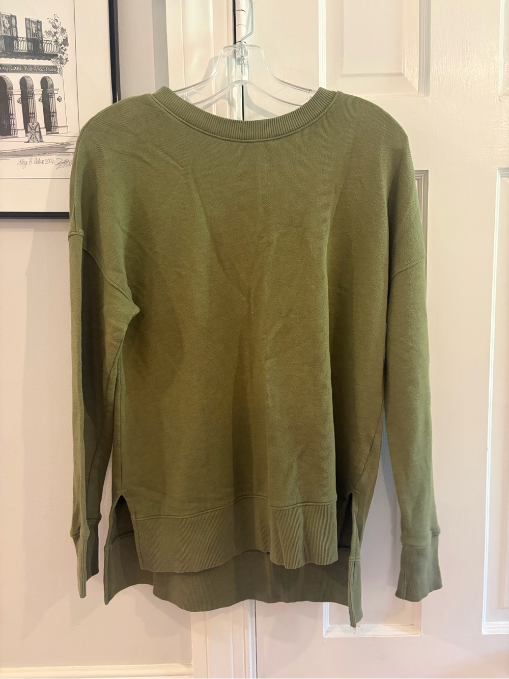 Time and Tru Olive Green Crewneck Pullover Sweater